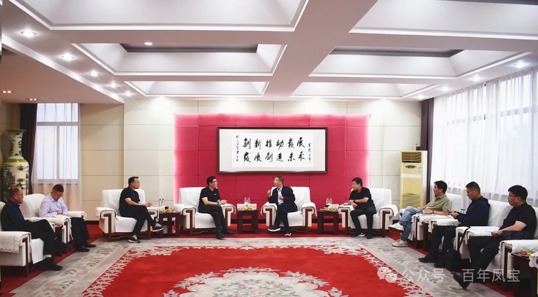 山东日照港集团董事长张江南一行到乐动登陆官网走访调研